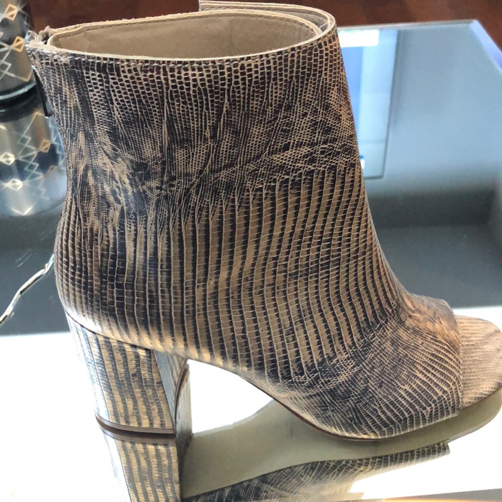 Open toe boots